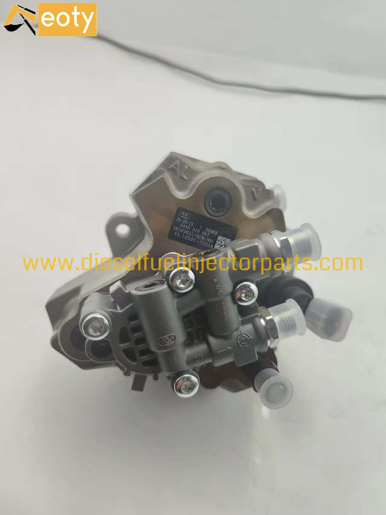 Doosan Common Rail Diesel Fuel Injection Pump 0445020067 65.10501-7005 65105017005