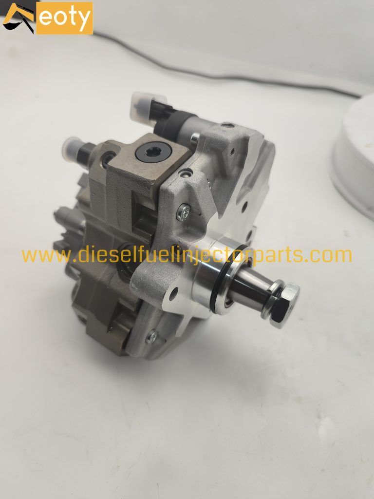 Doosan Common Rail Diesel Fuel Injection Pump 0445020067 65.10501-7005 65105017005