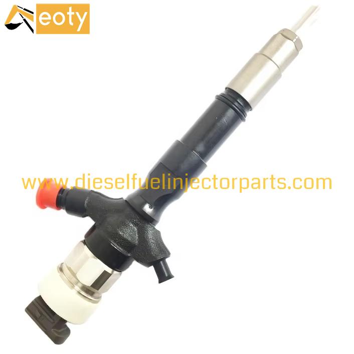 Diesel Fuel Injector 095000-5650 / 16600-EB30E for Nissan Navara D40 Common Rail Engine