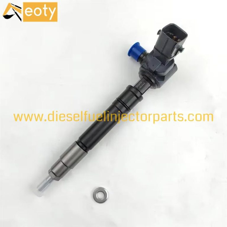 C13 Engine Fuel Injector 23670-0E070 23670-08040 23670-0E060 23670-35010 for Diesel Injection System