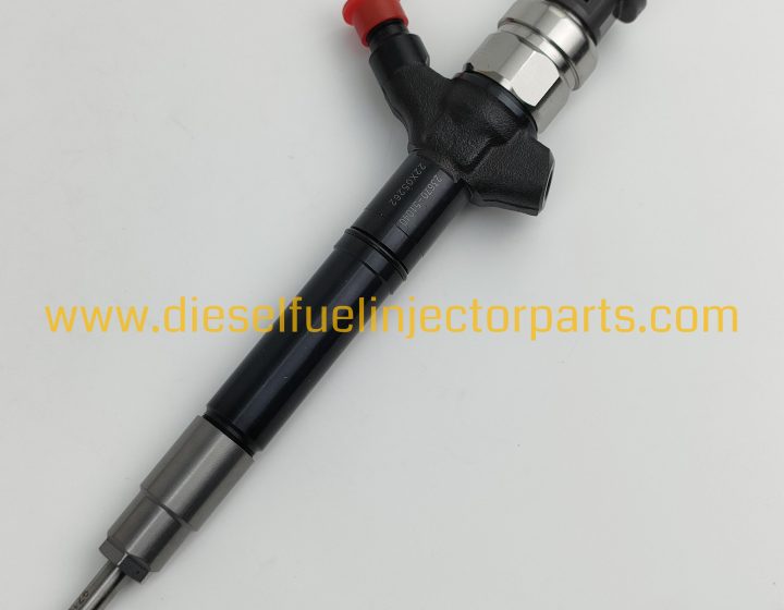 Toyota 1VD-FTV Common Rail Injector 23670-51040 23670-51010 Diesel Fuel Injector for Land Cruiser V8
