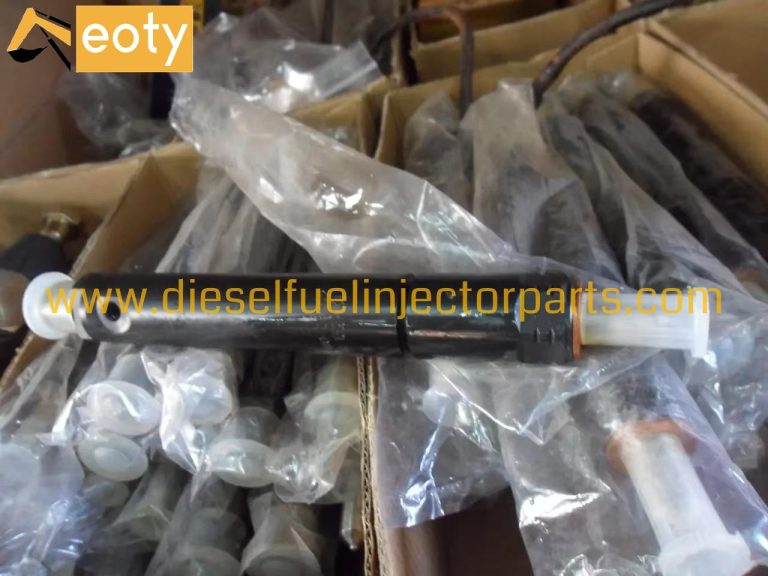 Sinotruk HOWO Weichai WD615 Diesel Fuel Injector Nozzle 61560080305 Kbel132p110 Vg1560080305