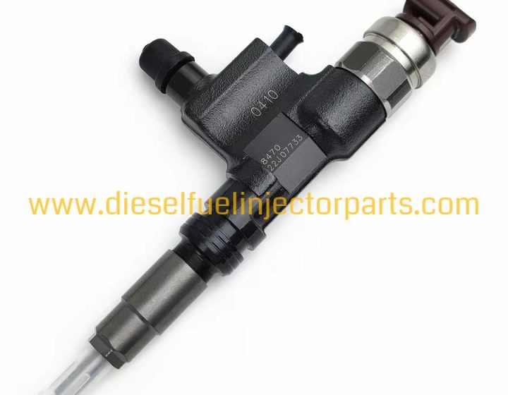 DENSO Common Rail Fuel Injector 23670-E0410 095000-8470 for Toyota Diesel Engine