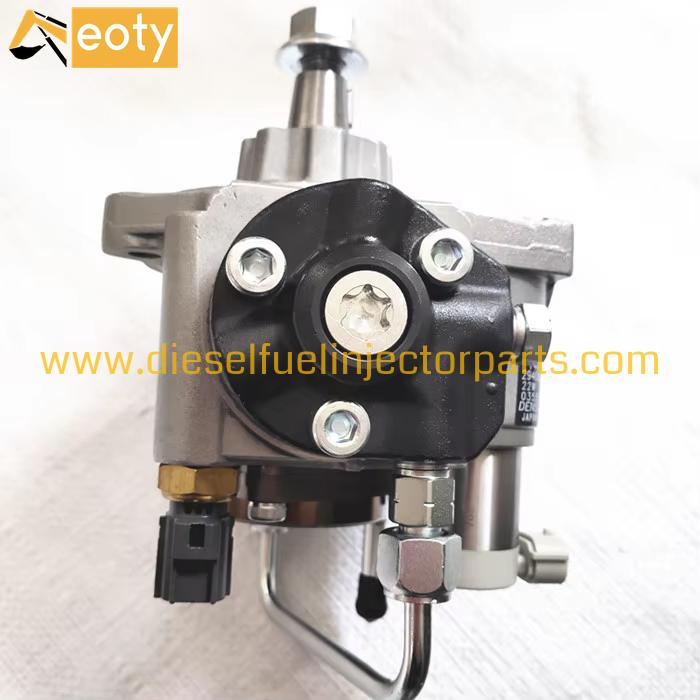 Dongfeng EQ4H 4H Remanufactured Diesel Fuel Injection Pump 1111010-E1EC0 294000-1991