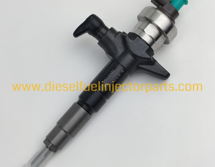 Reman 095000-6100 Common Rail Fuel Injector 8-98055862-0 for Diesel Engine