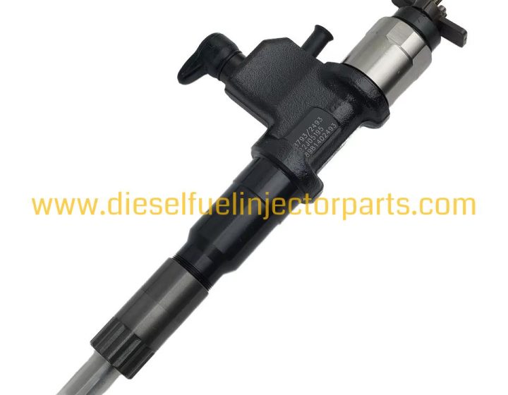 Isuzu 6UZ1 Common Rail Injector 095000-8793 / 8-98140249-3 Remanufactured Diesel Fuel Injector