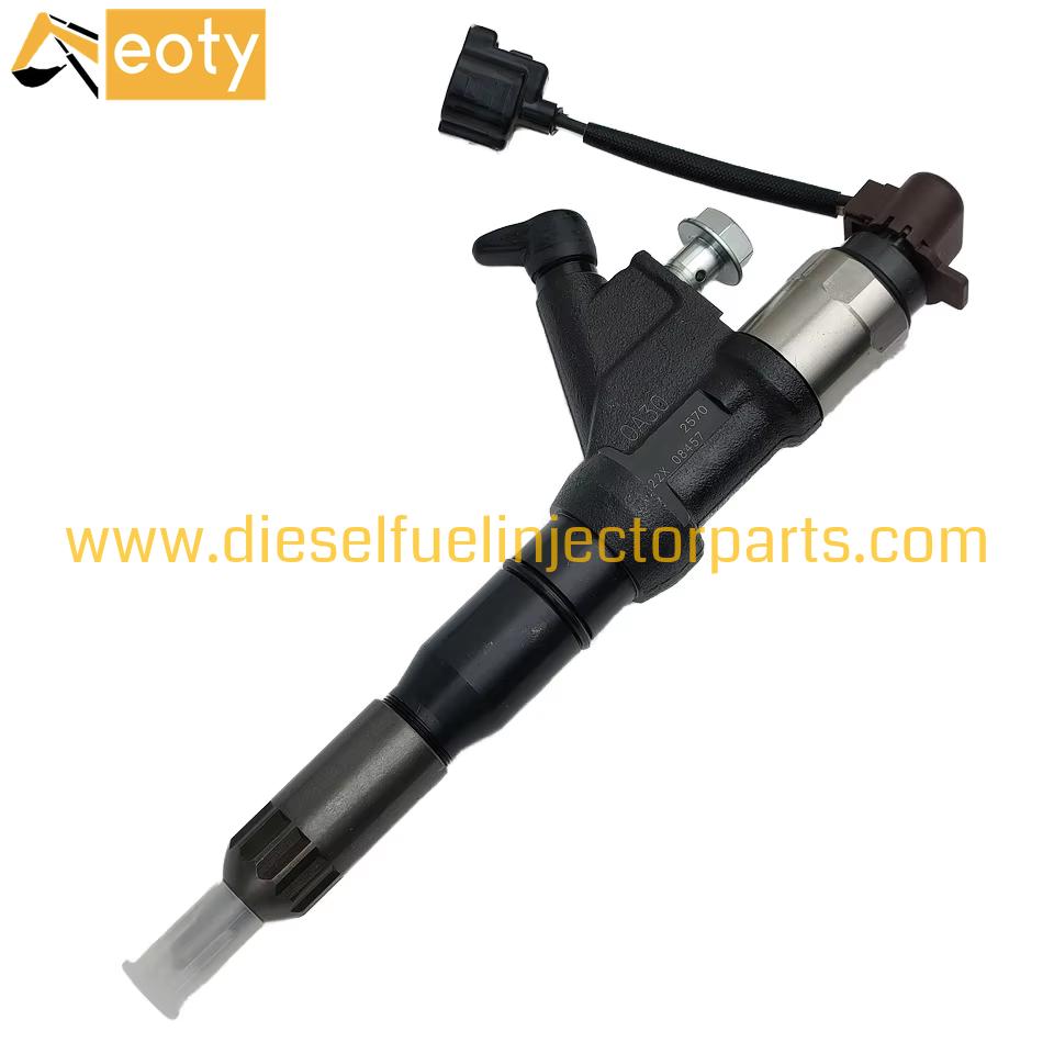 Remanufactured Common Rail Injector 295050-2800 / 23670-E0580 for Diesel Engine