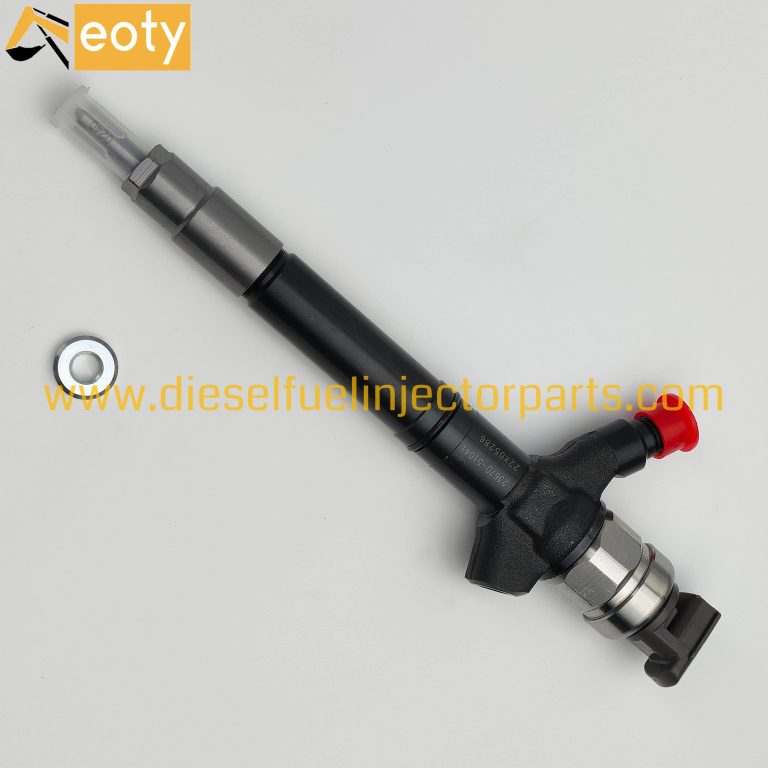 Toyota Land Cruiser 1VD-FTV V8 Common Rail Fuel Injector 23670-59018 / 095000-9770