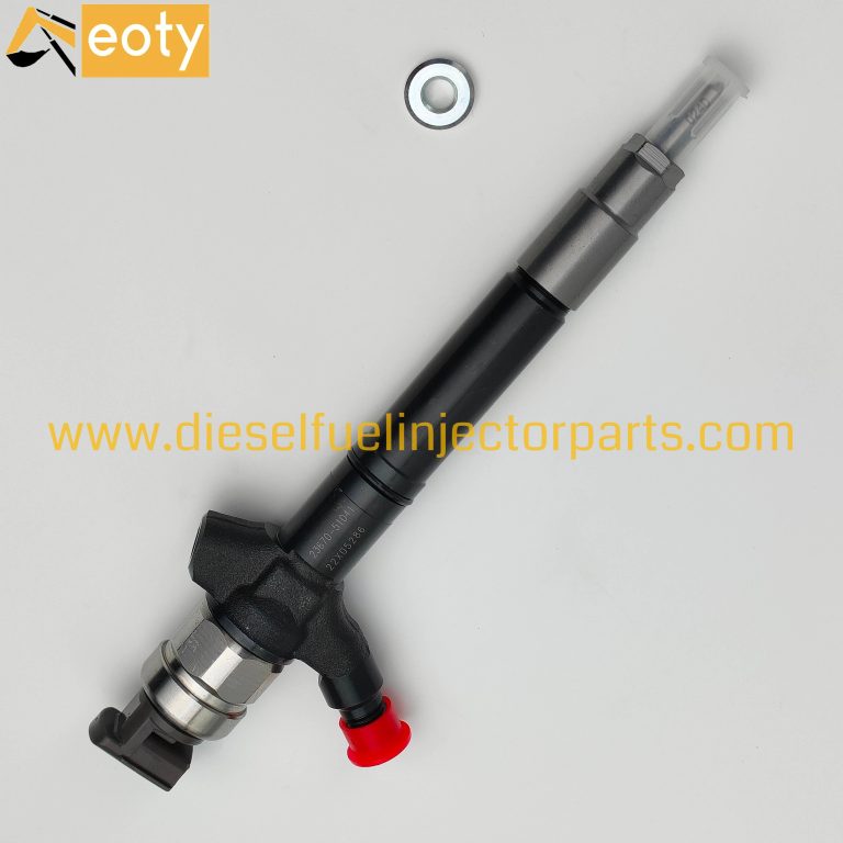 Toyota Land Cruiser 1VD-FTV V8 Common Rail Fuel Injector 23670-59018 / 095000-9770