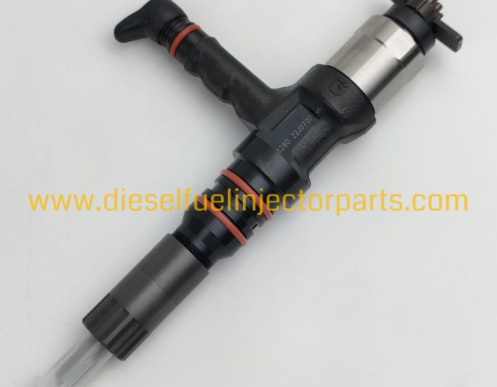 Komatsu 6068 Common Rail Fuel Injector 095000-6280 Remanufactured Diesel Engine Part