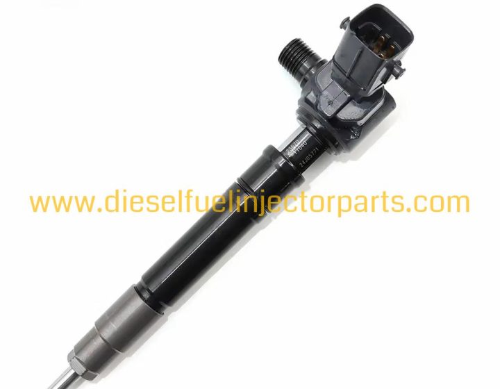OEM 23670-11030 295700-0310 Common Rail Fuel Injector Nozzle for Diesel Engine