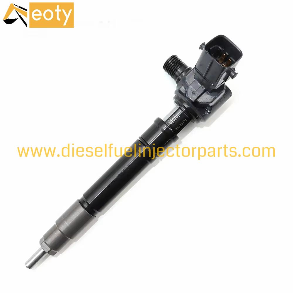OEM 23670-11030 295700-0310 Common Rail Fuel Injector Nozzle for Diesel Engine
