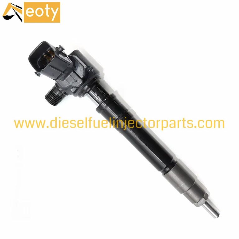 OEM 23670-11030 295700-0310 Common Rail Fuel Injector Nozzle for Diesel Engine