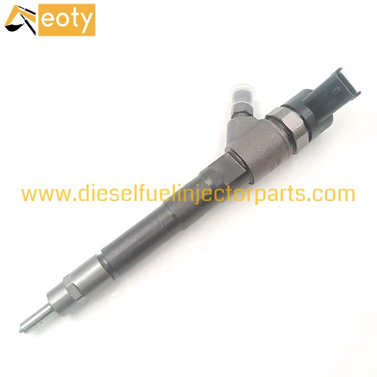 Iveco Common Rail Fuel Injector 0445110248 – High Performance Diesel Engine Part