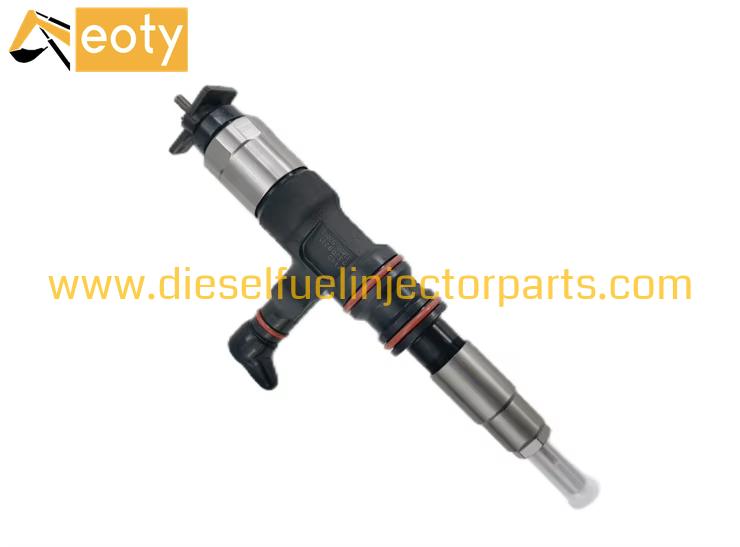 High Performance Common Rail Fuel Injector 095000-7140 33800-52000 for Nissan Diesel Engines