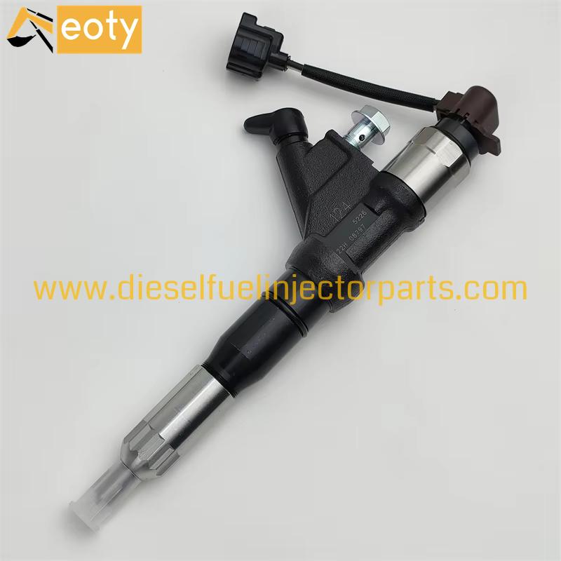 Remanufactured Common Rail Injector 295050-0560 1465A351 For Mitsubishi Diesel Engines