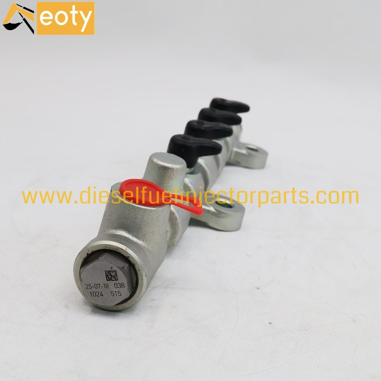 Kubota V2403-CR Diesel Engine Common Rail Pipe 1J804-50602 Fuel Injection Tube