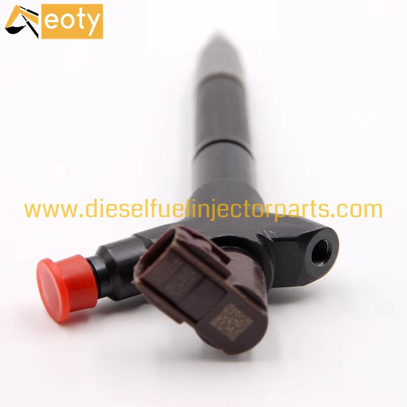 Toyota Diesel Fuel Injector 295900-0430 295900-0180 Common Rail Nozzle 23670-0R100