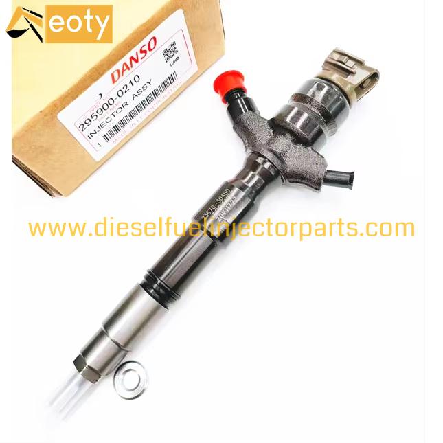 Toyota 2KD-FTV Common Rail Diesel Fuel Injector 295900-0210 295900-0280 23670-30450