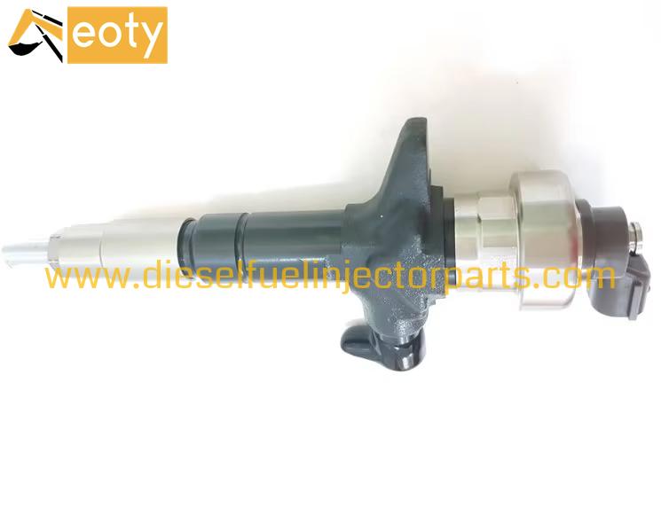 Common Rail Diesel Fuel Injector 8-98399618-0 / 295700-44102d For Excavator Engine