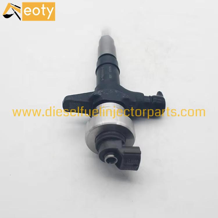 Common Rail Diesel Fuel Injector 8-98399618-0 / 295700-44102d For Excavator Engine