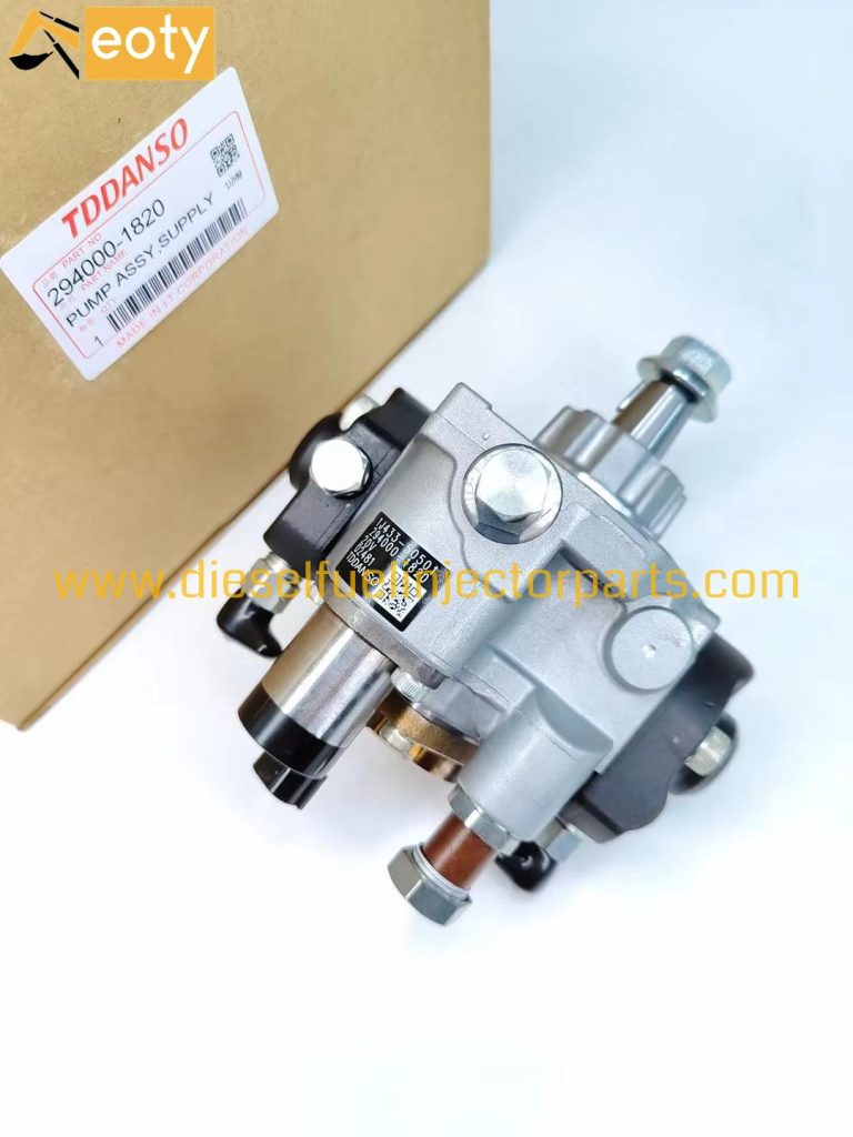 Toyota 2KD-FTV Common Rail Fuel Injection Pump 22100-30021 (Remanufactured)