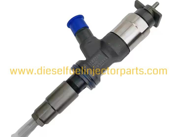 Common Rail Fuel Injector 295050-1810 4183229 Diesel Engine for Truck Excavator