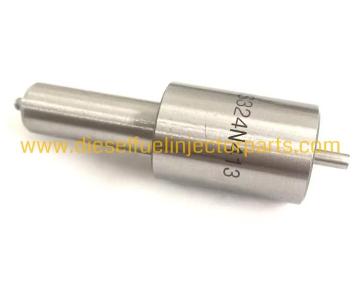 Isuzu 6BD1 6BB1 Diesel Fuel Injector Nozzle 105015-4130 DLLA154S324N413 for EX200-2