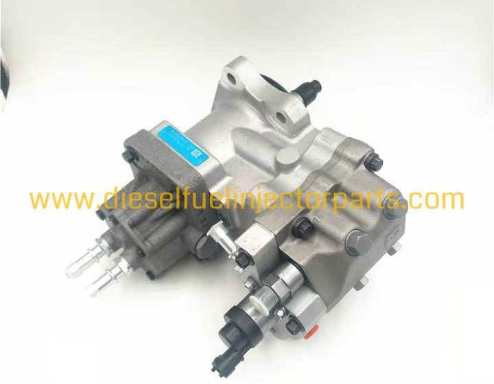 Fuel Injection Pump 3973228 for Cummins 6LTAA9.3 Diesel Engine | High Quality Replacement