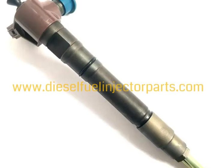 Toyota Hilux Revo 2GD 2.4L/2.7L Common Rail Injector Nozzle 23670-0E010 295700-0550