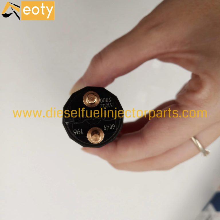 Common Rail Fuel Injector 0445120196 0445120128 for Liebherr Excavator R974B V8 Diesel Engine