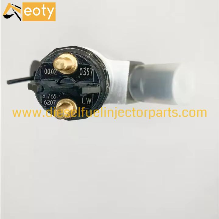Bosch Common Rail Injector Nozzle 0445120357 0445120446 Diesel Fuel Injector for Truck Engine