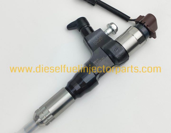 Common Rail Fuel Injector 095000-5391 23670-E0270/1 for Hino 500 J05C J05D Engine