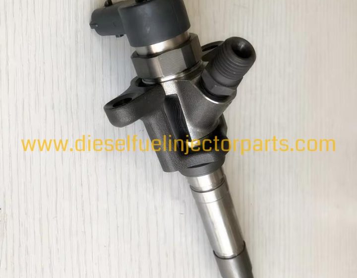 ME223750 0445120049 Common Rail Fuel Injector For Mitsubishi 4M50 Diesel Engine